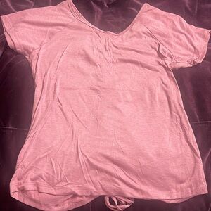 Marika workout tee shirt, cinching detail on back sz M